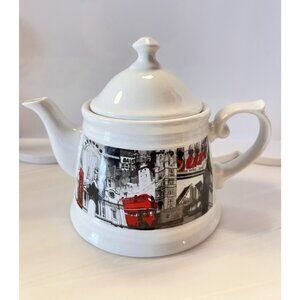 LONDON Ceramic Teapot 20 oz Red Black 5.5"H x 7.5"W Big Ben Double Decker Bus